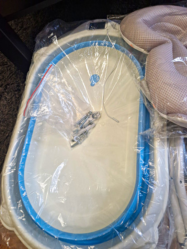 Baby bath tub with folding - tub,